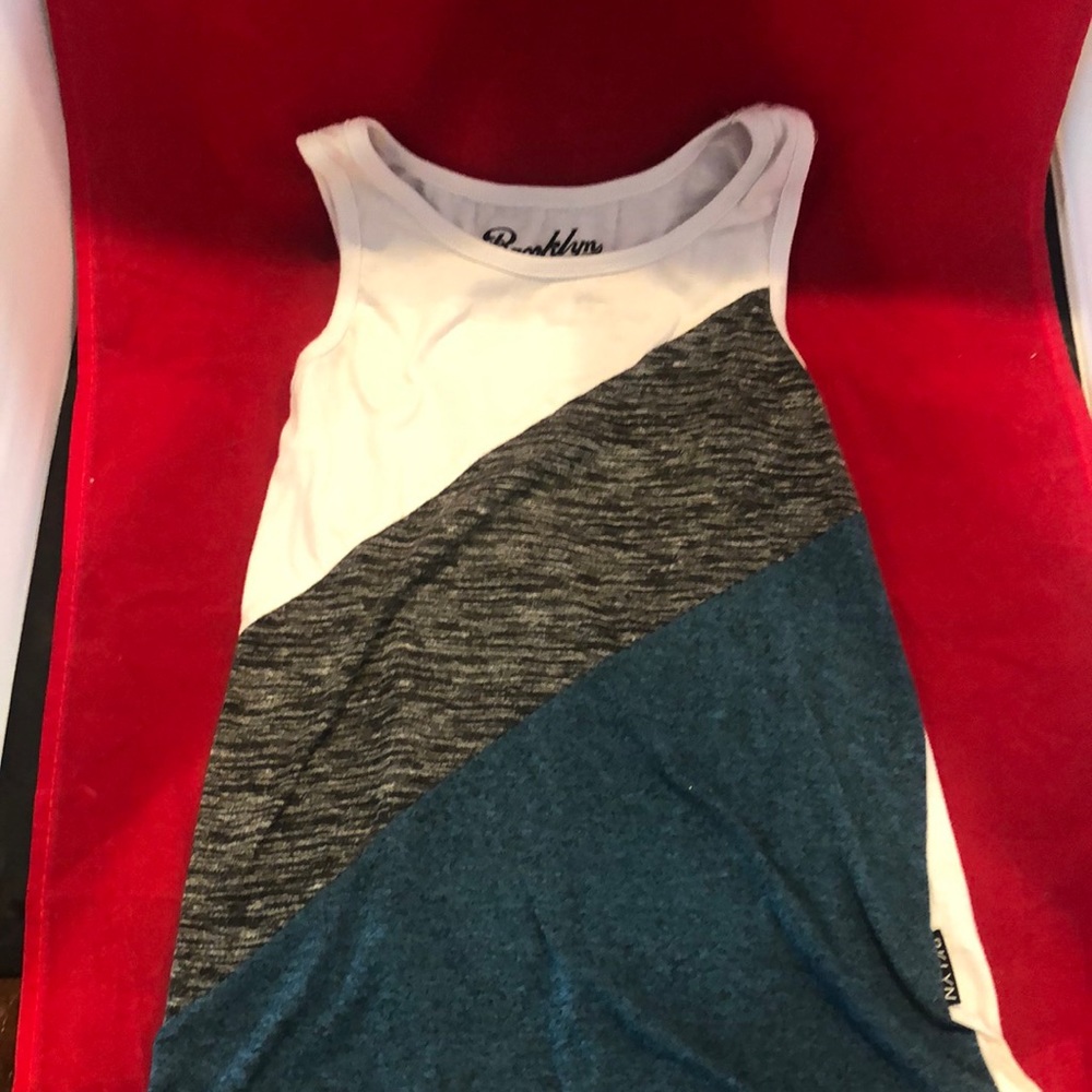 Brooklyn Clothing Medium Tank Top